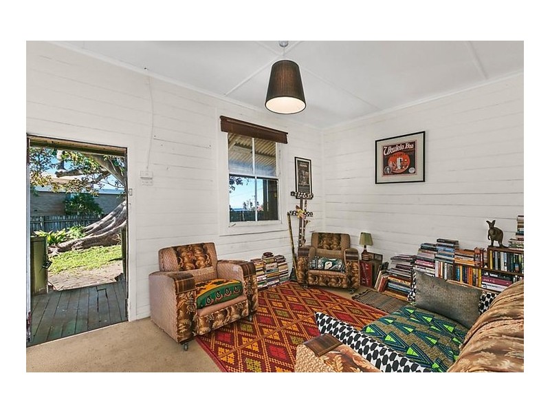 58 Redman Avenue, Thirroul NSW 2515