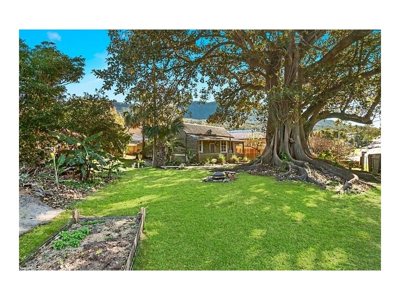 58 Redman Avenue, Thirroul NSW 2515