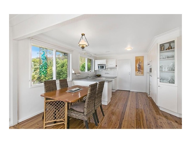 51 Armagh Parade, Thirroul NSW 2515