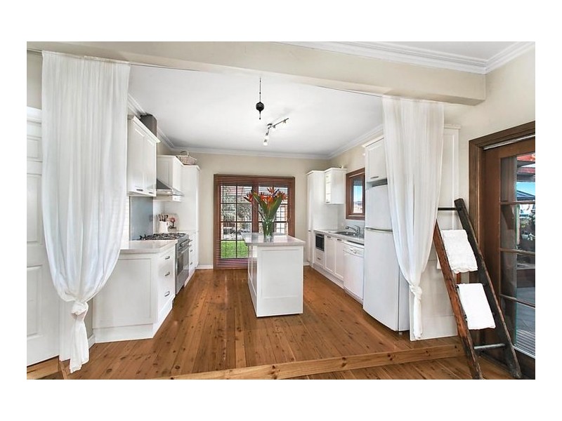 225 Rothery Street, Bellambi NSW 2518