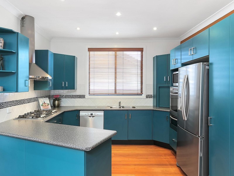 9 Headland Avenue, Austinmer NSW 2515