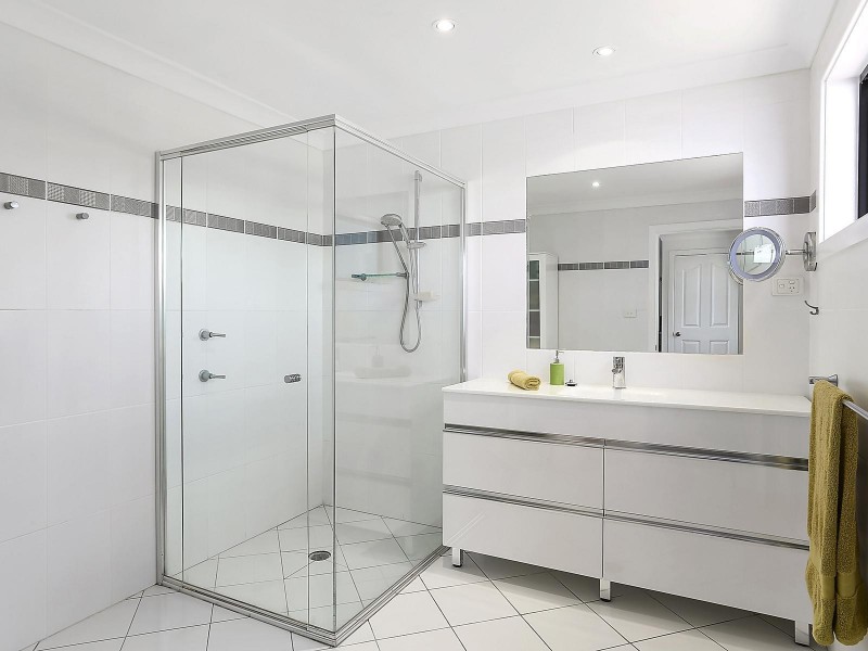 9 Headland Avenue, Austinmer NSW 2515