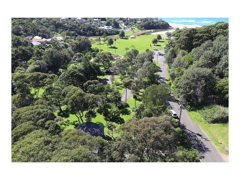 2 Station Street, Stanwell Park NSW 2508