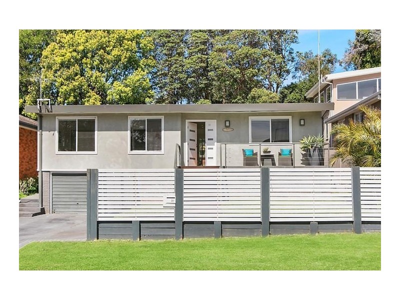 31 Hutton Avenue, Bulli NSW 2516