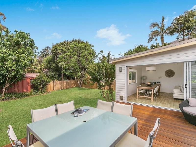 29 McCauley Street, Thirroul NSW 2515