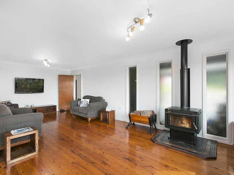 11 Sunninghill Circuit, Mount Ousley NSW 2519