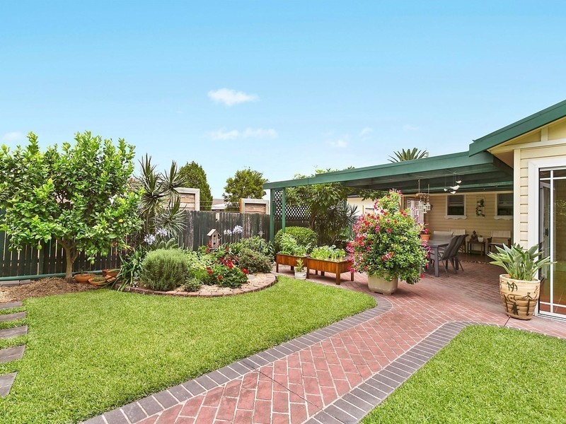 18 Baan Baan Street, Dapto NSW 2530