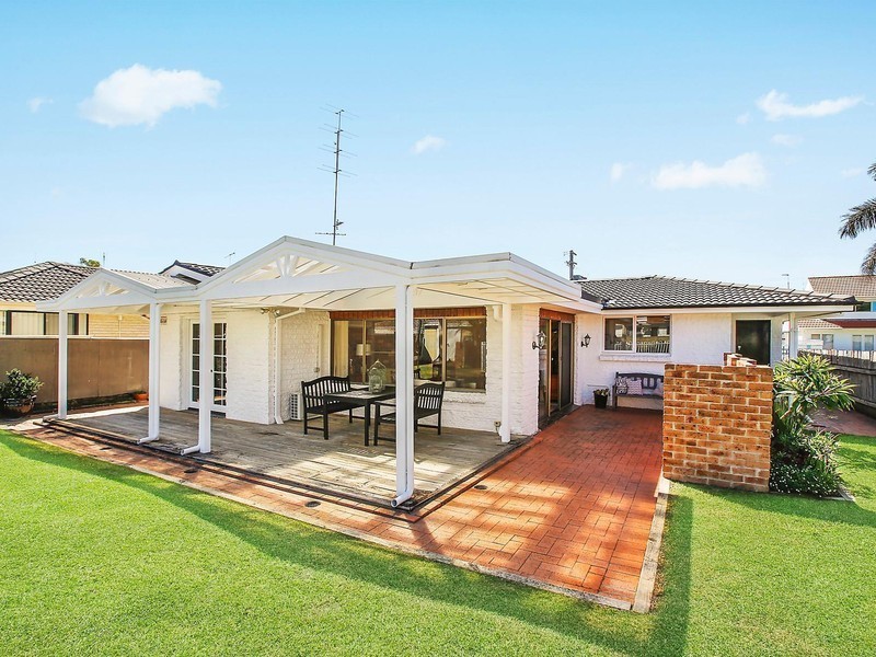 5 Brian Street, Fairy Meadow NSW 2519