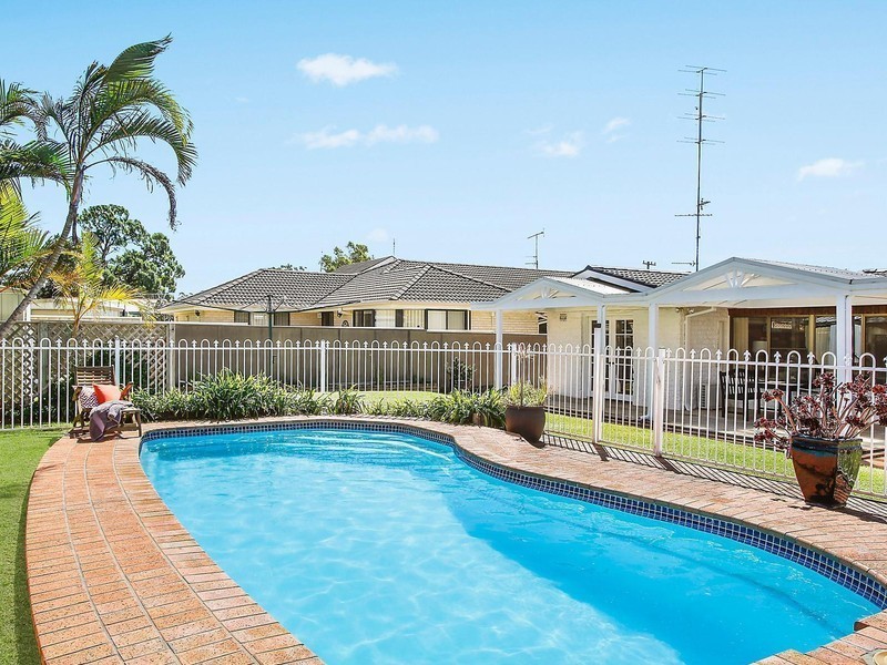 5 Brian Street, Fairy Meadow NSW 2519