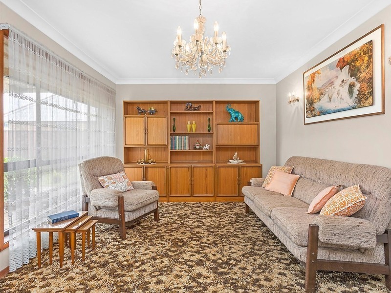 44 Edmund Avenue, Figtree NSW 2525