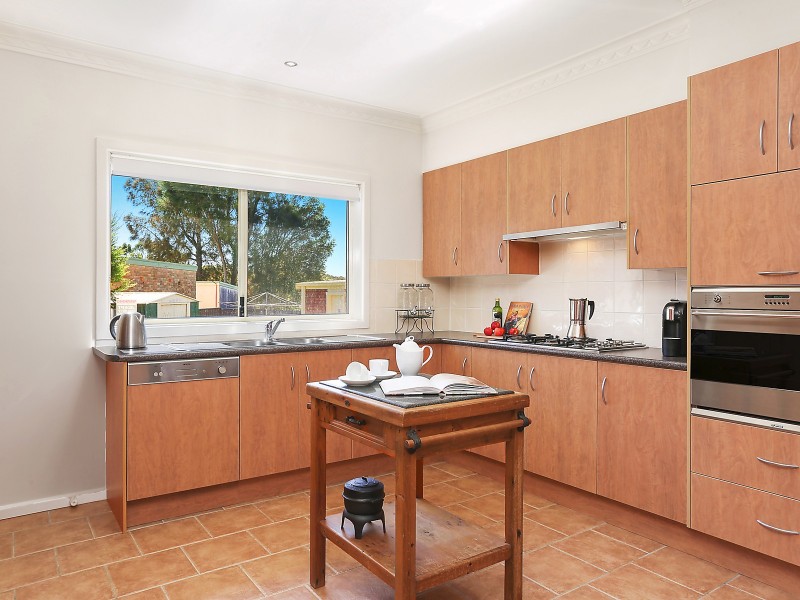 81 Hopewood Crescent, Fairy Meadow NSW 2519