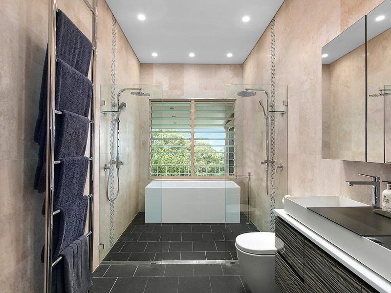 61 Phillip Street, Thirroul NSW 2515