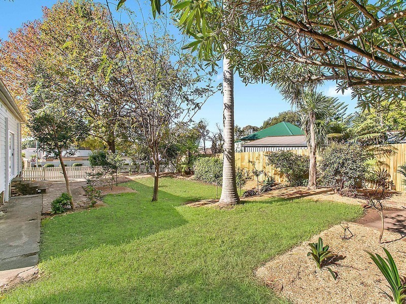 28 Mason Street, Thirroul NSW 2515