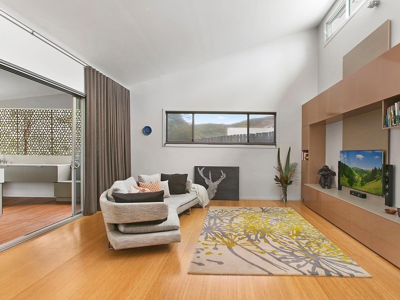 19 Angel Street, Corrimal NSW 2518