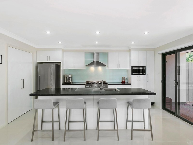 2/2C Nicholson Road, Woonona NSW 2517