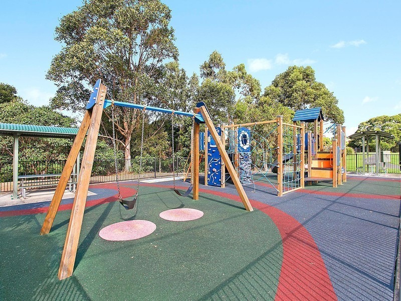 21 Lilly Pilly Circuit, Woonona NSW 2517