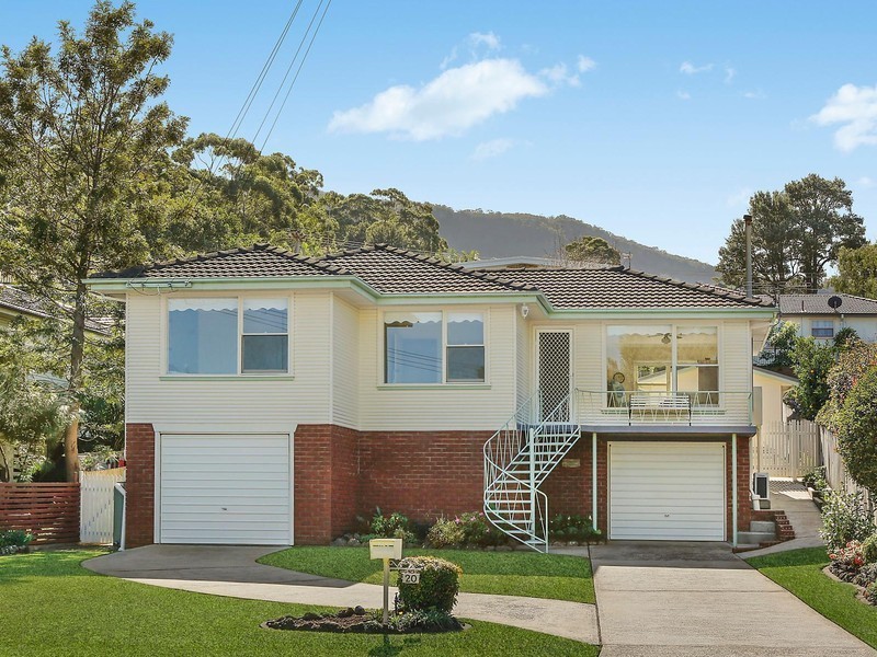20 Jennifer Crescent, Thirroul NSW 2515