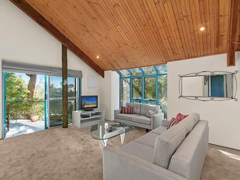 6 Sturt Place, Bulli NSW 2516