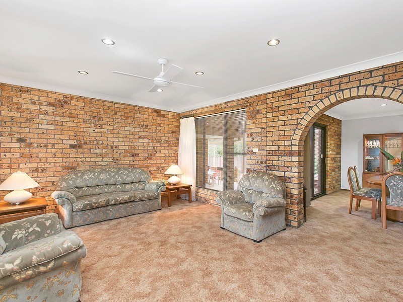 10 The Avenue, Bellambi NSW 2518