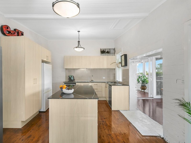2 Oceana Parade, Austinmer NSW 2515