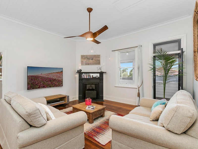 2 Oceana Parade, Austinmer NSW 2515