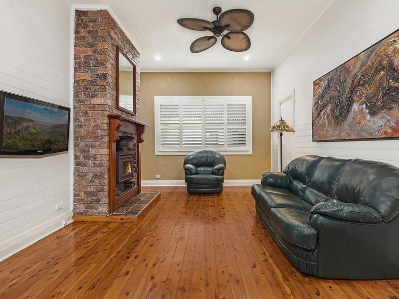 20 George Avenue, Bulli NSW 2516