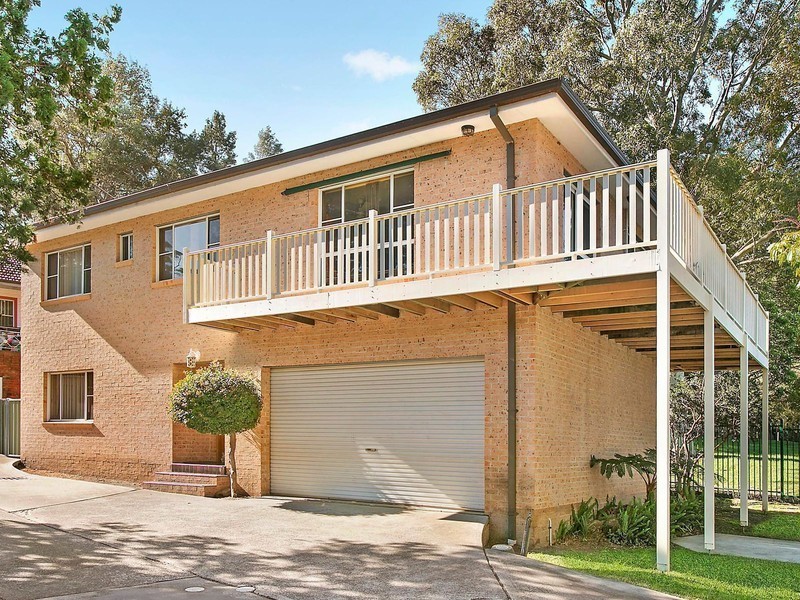 33a Nicholson Road, Woonona NSW 2517