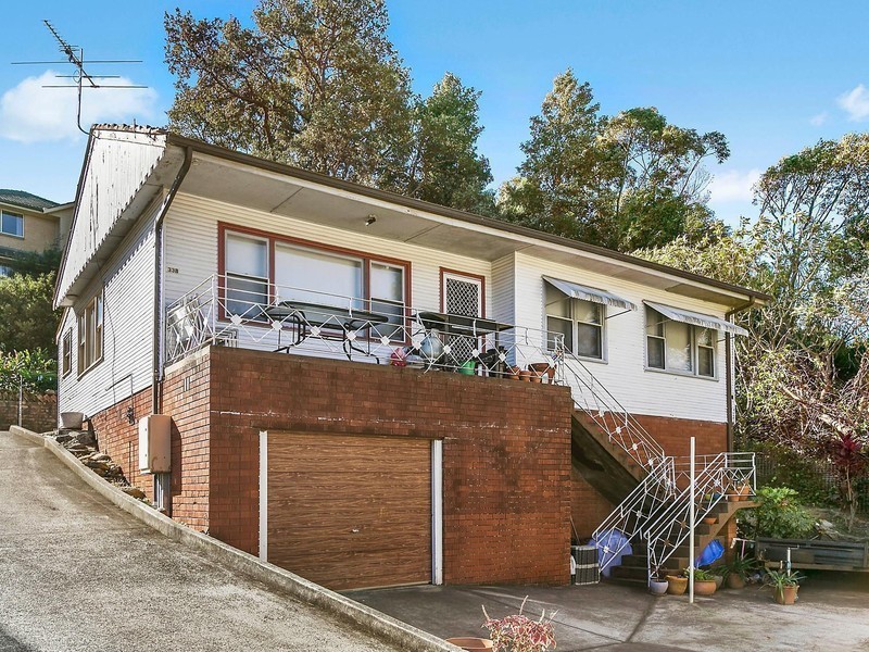 33b Nicholson Road, Woonona NSW 2517