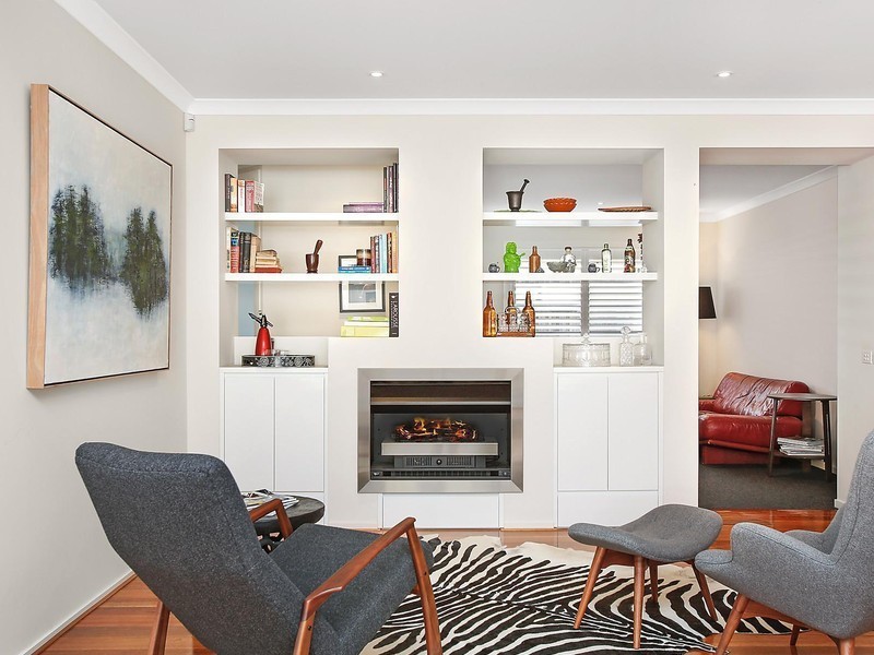 25 Clyde Close, Thirroul NSW 2515