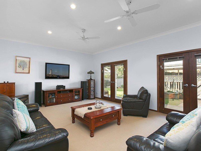 9 Harbord Street, Thirroul NSW 2515