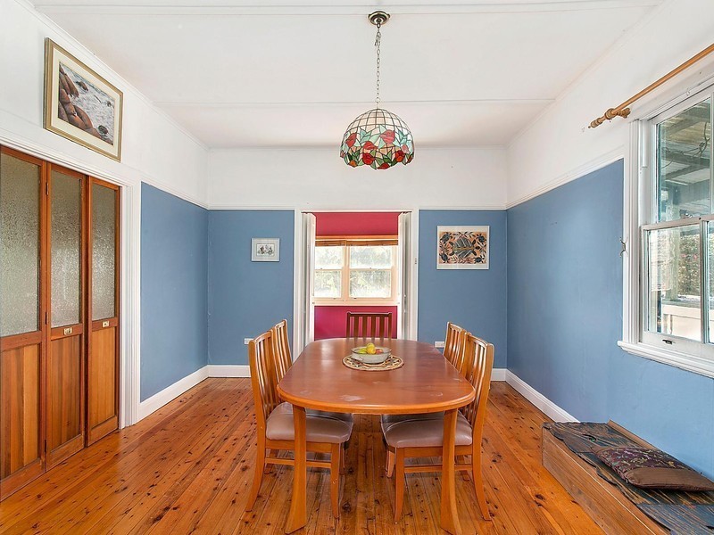 35 Thompson Street, Woonona NSW 2517