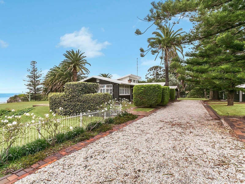 70 Lawrence Hargrave Drive, Austinmer NSW 2515