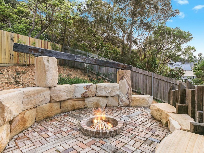 624 Lawrence Hargrave Drive, Wombarra NSW 2515