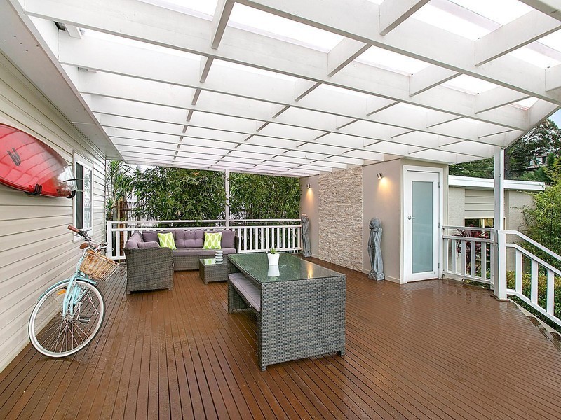 25 Lang Street, Woonona NSW 2517