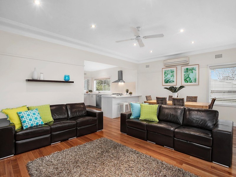 25 Lang Street, Woonona NSW 2517