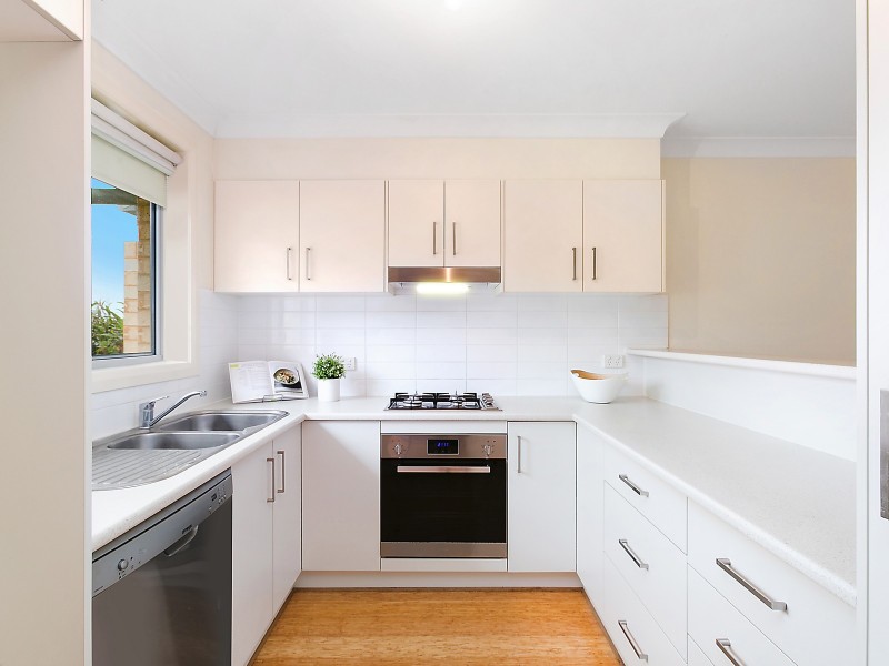 47 Flame Tree Circuit, Woonona NSW 2517