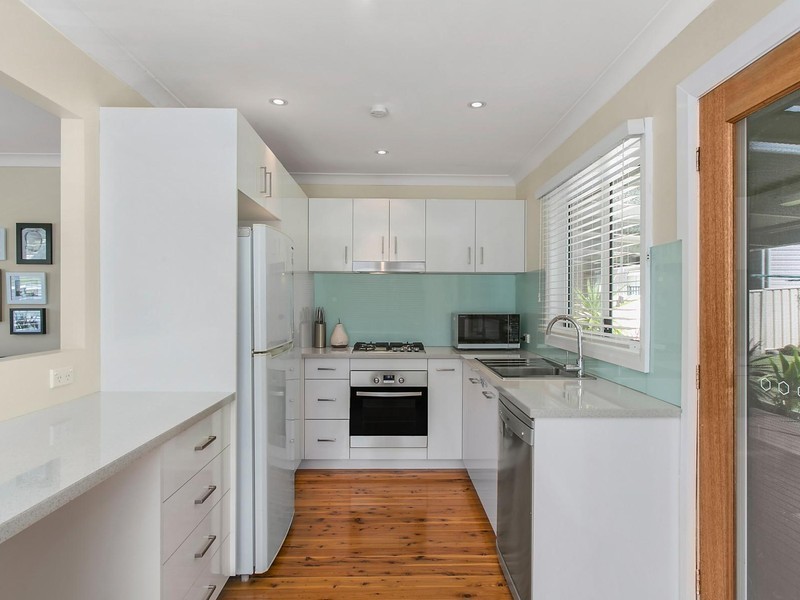 30 High Street, Woonona NSW 2517