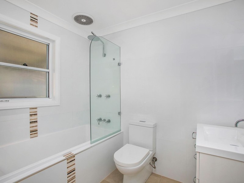 30 High Street, Woonona NSW 2517