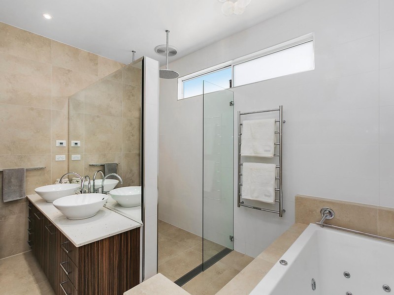 20 Hopetoun Street, Woonona NSW 2517