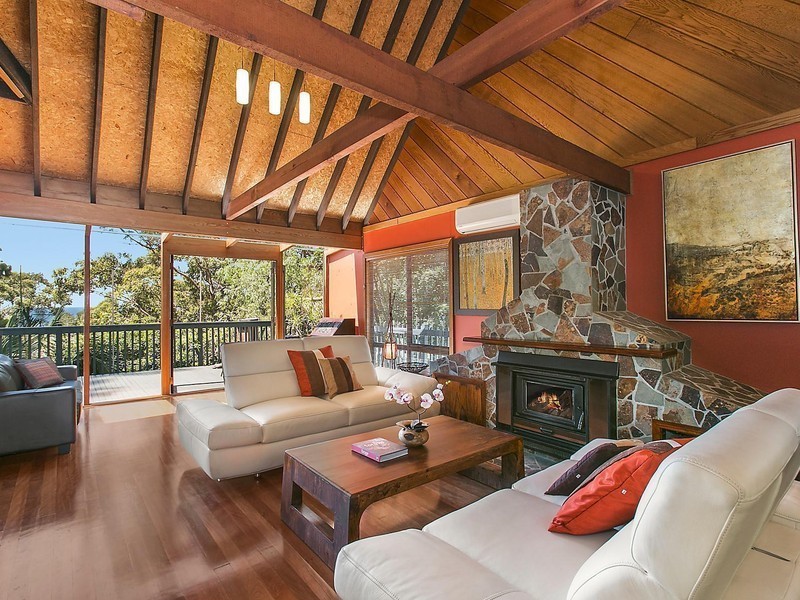 28 Armagh Parade, Thirroul NSW 2515