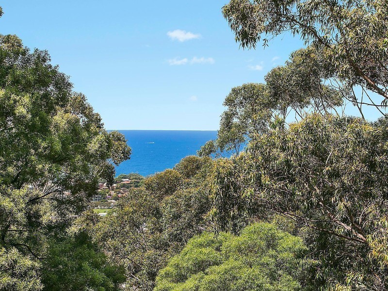 28 Armagh Parade, Thirroul NSW 2515