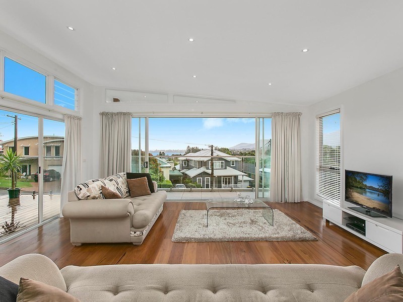 14 Mountain Road, Austinmer NSW 2515