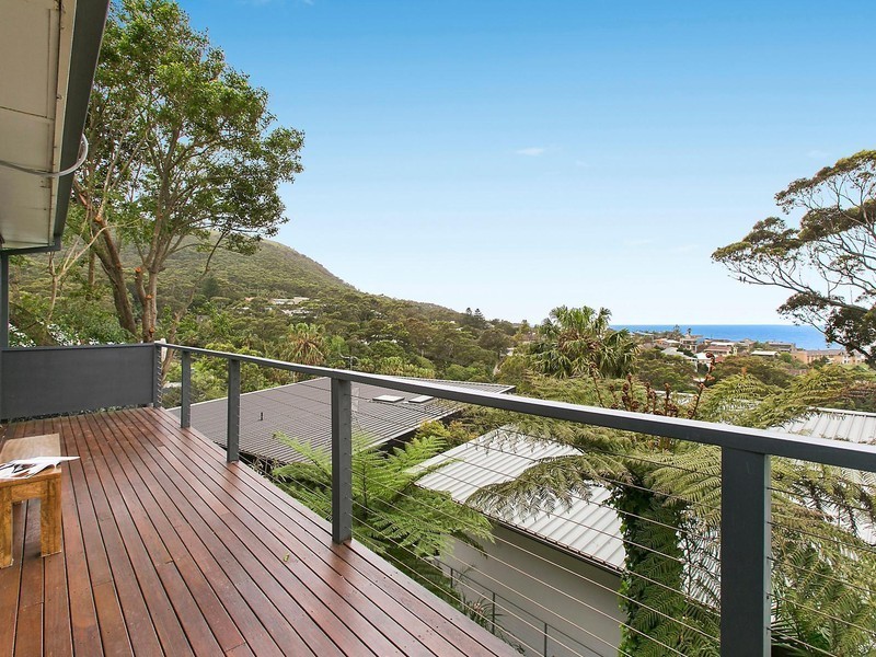 25 Chellow Dene Avenue, Stanwell Park NSW 2508
