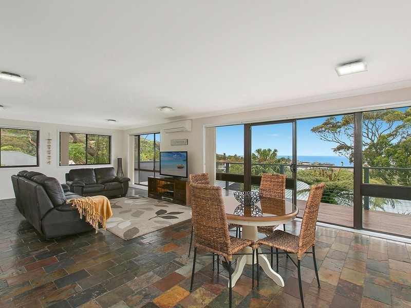 25 Chellow Dene Avenue, Stanwell Park NSW 2508