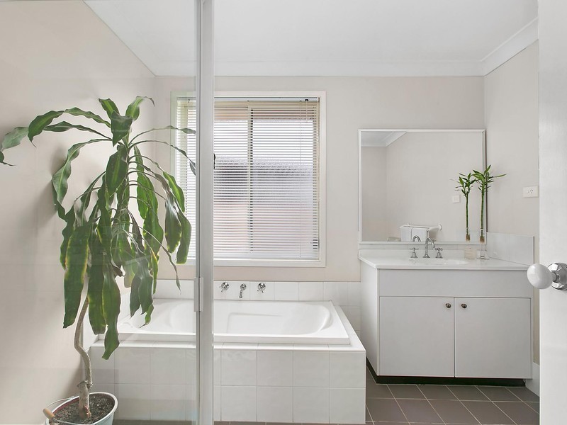 519 Princes Highway, Woonona NSW 2517