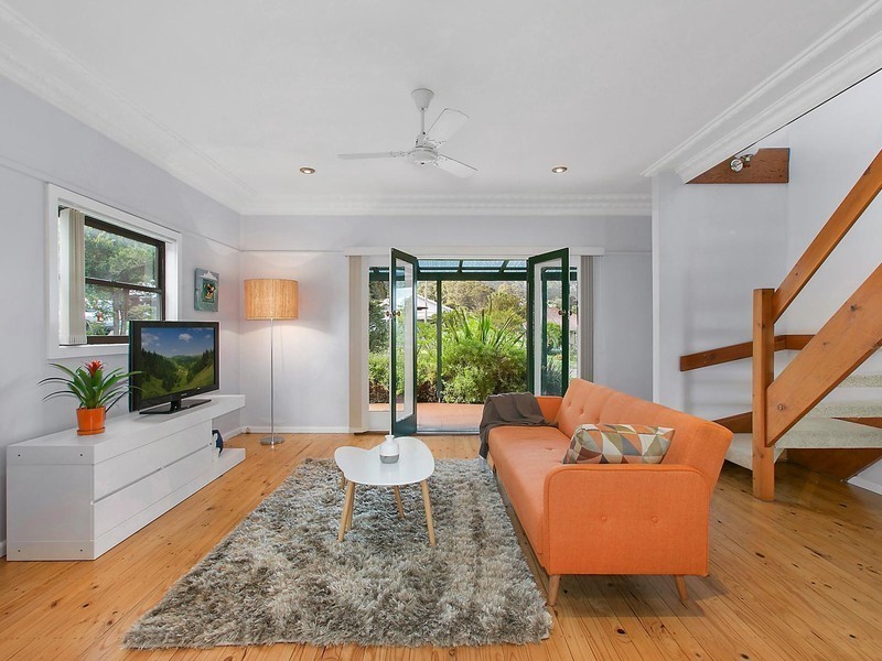 54 Lachlan Street, Thirroul NSW 2515