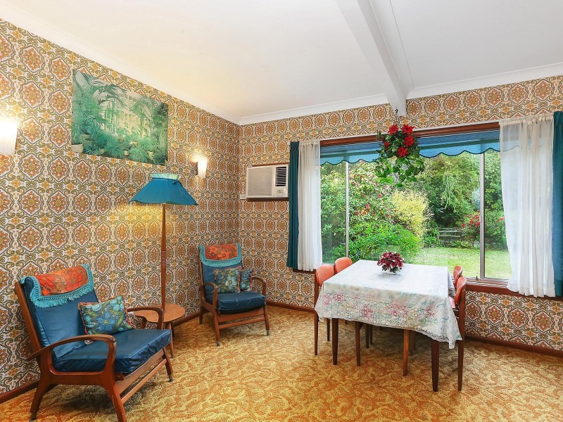 6 Risley Road, Figtree NSW 2525