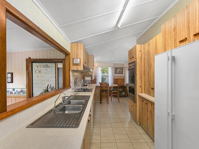 110 Phillip Street, Thirroul NSW 2515