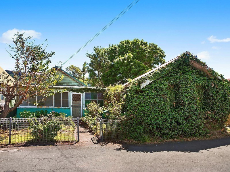 254 Lawrence Hargrave Drive, Thirroul NSW 2515