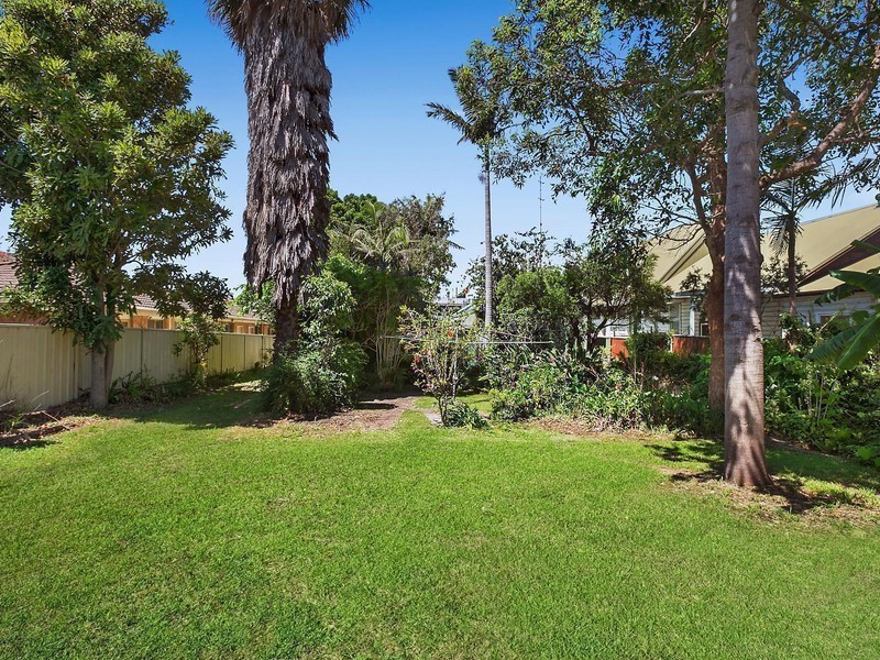 254 Lawrence Hargrave Drive, Thirroul NSW 2515